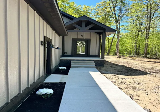 Homes for sale in Bellaire, MI | 4972 Hawks Spur #Lot: 087, Bellaire, MI 49615 | MLS# 80065831