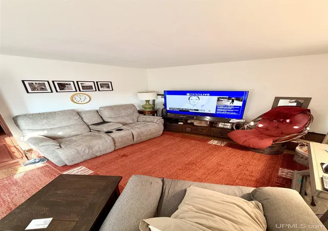 Photo 3 of Single family home for sale at 100 Chippewa Dr, Negaunee, MI 49866 | MLS# 50219299 | Listing updated on 2026-08-21