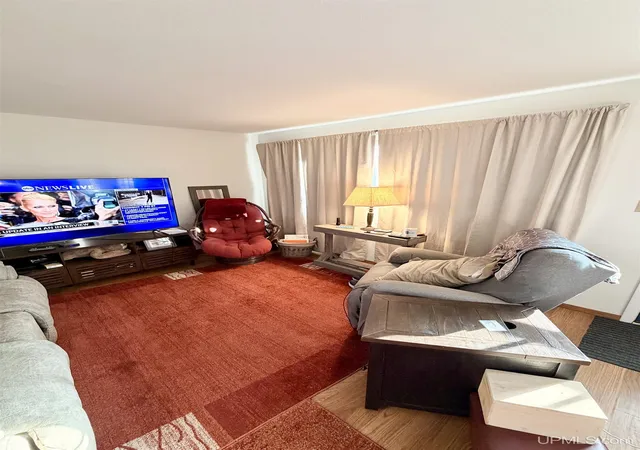 Photo 3 of Single family home for sale at 100 Chippewa Dr, Negaunee, MI 49866 | MLS# 50219299 | Listing updated on 2026-09-30