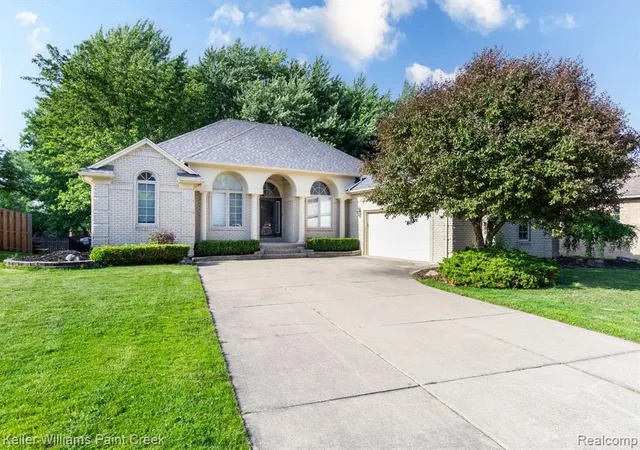 Photo 1 of Single family home for sale at 20695 Gaberty Dr, Clinton Township, MI 48038 | MLS# 61007671 | Listing updated on 2026-08-18
