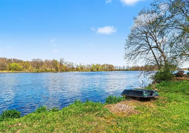 Homes for sale in White Pigeon, MI | 12192 Riverside Dr, White Pigeon, MI 49099 | MLS# 70527979