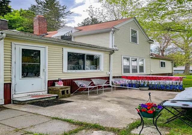 Homes for sale in Reading, MI | 2831 Hemlock Rd, Reading, MI 49274 | MLS# 70533738