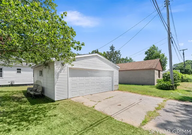 30th image of 701 Fowler St, Muskegon, MI 49445 | MLS# 70544868