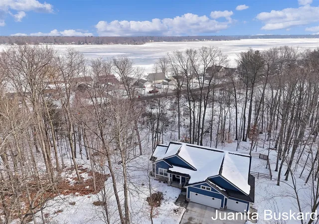 5th image of 9310 S Annie Ln, Newaygo, MI 49337 | MLS# 70515429