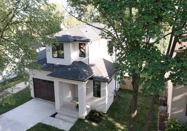 Homes for sale in Royal Oak, MI | 2324 Dallas Ave, Royal Oak, MI 48067 | MLS# 70535633