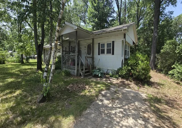 Homes for sale in Twin Lake, MI | 6155 Automobile Rd, Twin Lake, MI 49457 | MLS# 70543546