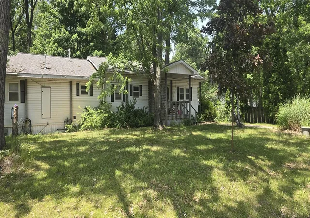 Homes for sale in Twin Lake, MI | 6155 Automobile Rd, Twin Lake, MI 49457 | MLS# 70543546