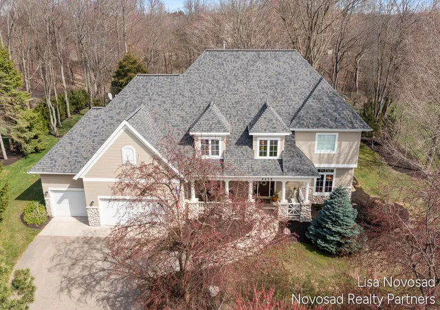 Photo 1 of Sale Pending at 2272 Cascade Lakes Cir, Grand Rapids, MI 49546 | MLS# 70525706 | Listing updated on 2026-04-22