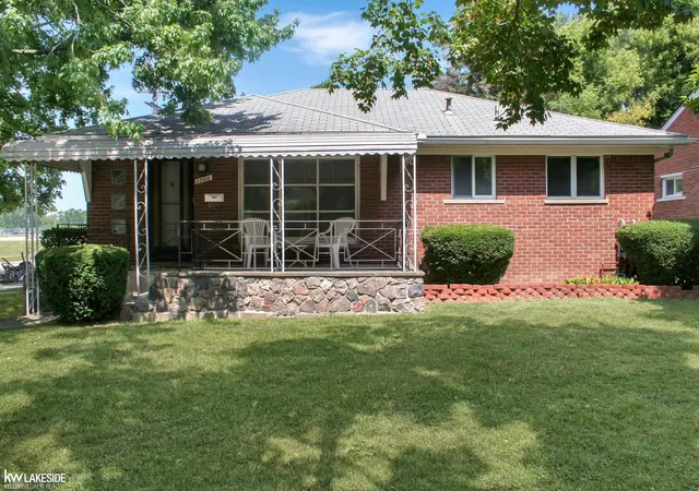 1st image of 1700 Hampton Rd Rd, Mount Clemens, MI 48043 | MLS# 50219429