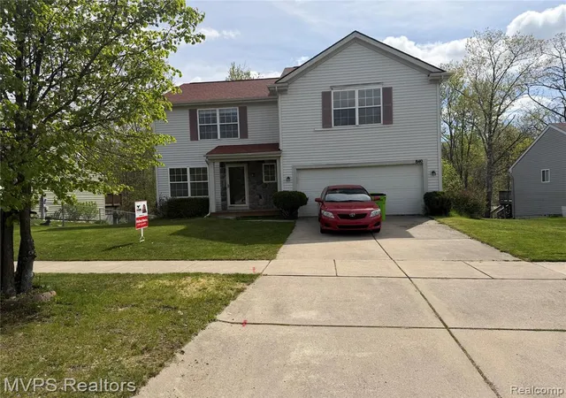 1st image of 840 Andover Woods Dr, Fenton, MI 48430 | MLS# 60991810