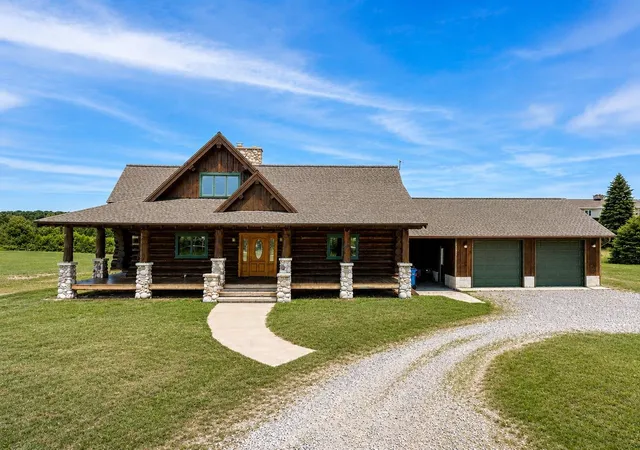 Homes for sale in Kingsley, MI | 4311 Caro Ln, Kingsley, MI 49649 | MLS# 80070190