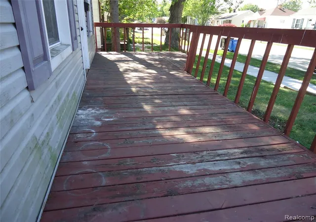 Photo 4 of Sale Pending at 142 E Rowland, Madison Heights, MI 48071 | MLS# 60998056 | Listing updated on 2026-08-18