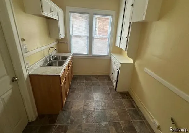 4th image of 12744 - 46 Stoepel St, Detroit, MI 48238 | MLS# 60948095
