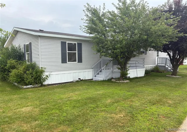 3rd image of 7364 Kings Ct, Alma, MI 48801 | MLS# 61009856