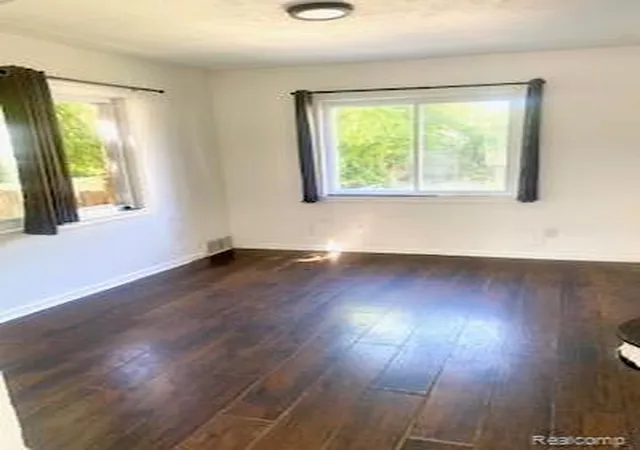 Photo 3 of Single family home for sale at 5545 Bedford, Detroit, MI 48224 | MLS# 61015186 | Listing updated on 2026-09-17