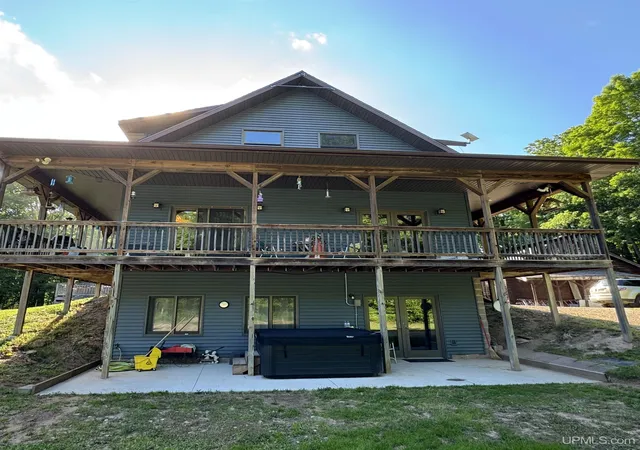 Photo 2 of Single family home for sale at E996 Mcafee Rd, Trenary, MI 49891 | MLS# 50213035 | Listing updated on 2026-09-18