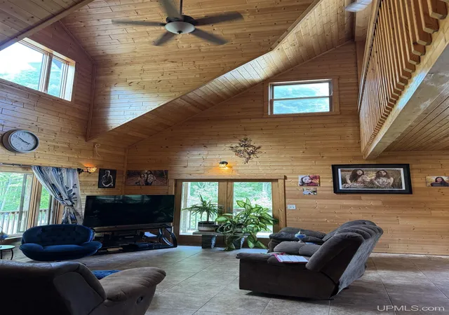 Photo 4 of House for sale at E996 Mcafee Rd, Trenary, MI 49891 | MLS# 50213035 | Listing updated on 2026-09-18
