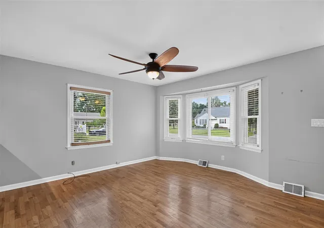 Photo 4 of Single family home for sale at 1867 S Argus Ct, Jackson, MI 49203 | MLS# 70548947 | Listing updated on 2026-08-27