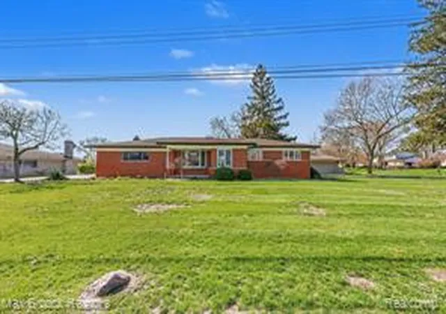 Homes for sale in Shelby Township, MI | 5030 Stellar Rd, Shelby Township, MI 48316 | MLS# 61008368