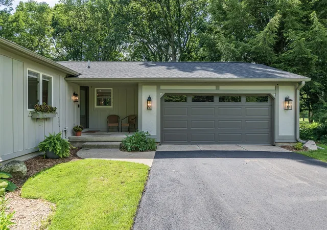 Homes for sale in Plainwell, MI | 230 Golfview Dr, Plainwell, MI 49080 | MLS# 70541202