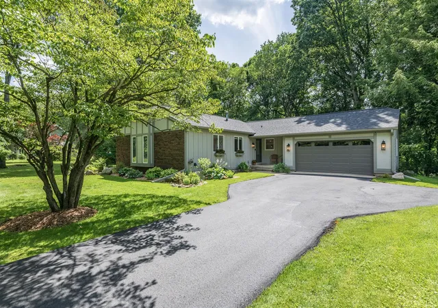 Homes for sale in Plainwell, MI | 230 Golfview Dr, Plainwell, MI 49080 | MLS# 70541202