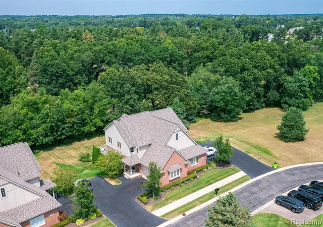Photo 2 of Condo for sale at 1160 Alissa Marie Dr, Highland, MI 48357 | MLS# 61017650 | Listing updated on 2026-08-05