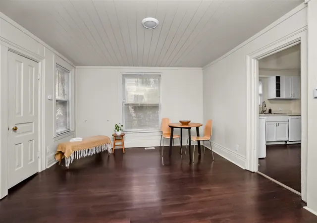 Photo 4 of Single family home for sale at 124 Felch St, Ann Arbor, MI 48103 | MLS# 70551245 | Listing updated on 2026-09-06