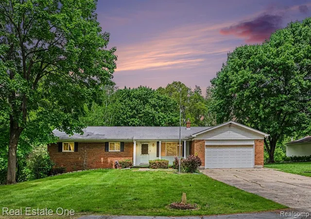 Homes for sale in Clarkston, MI | 8780 Big Lake Rd, Clarkston, MI 48346 | MLS# 60994980