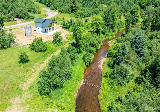 Homes for sale in Houghton, MI | 22109 River Trails Rd, Houghton, MI 49931 | MLS# 50207065