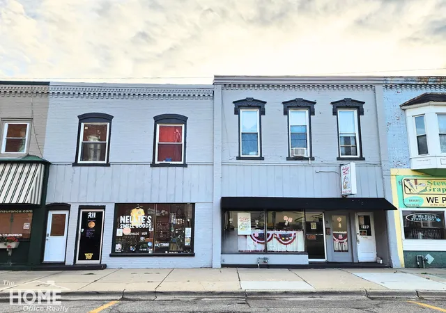 Homes for sale in Owosso, MI | 211 213 N Ball St, Owosso, MI 48867 | MLS# 50190752