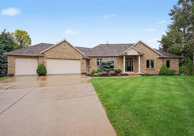 Homes for sale in Zeeland, MI | 3559 Elk Ct, Zeeland, MI 49464 | MLS# 70541528