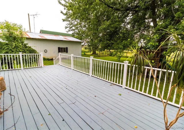 Homes for sale in Imlay City, MI | 8150 Norman Rd, Imlay City, MI 48444 | MLS# 61006715