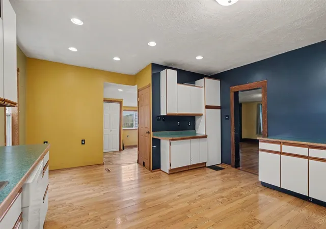 Photo 4 of Single family home for sale at 63633 Fair Rd, Sturgis, MI 49091 | MLS# 70546701 | Listing updated on 2026-08-25