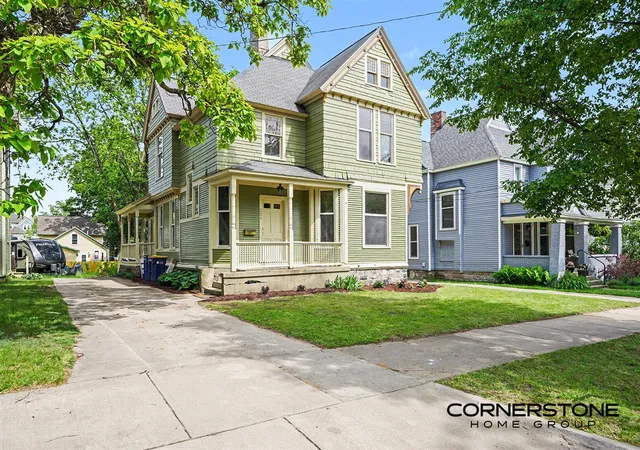 Photo 2 of Sale Pending at 254 James Ave, Grand Rapids, MI 49503 | MLS# 70534881 | Listing updated on 2026-07-21