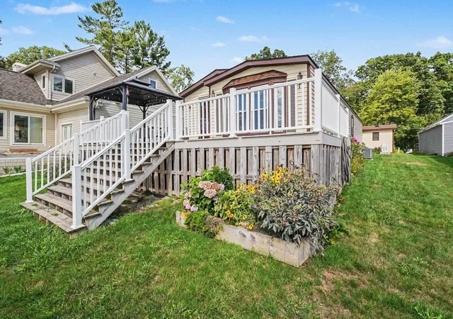 Photo 3 of Single family home for sale at 1260 Hillcrest Dr, Lake, MI 48632 | MLS# 50219275 | Listing updated on 2026-08-20