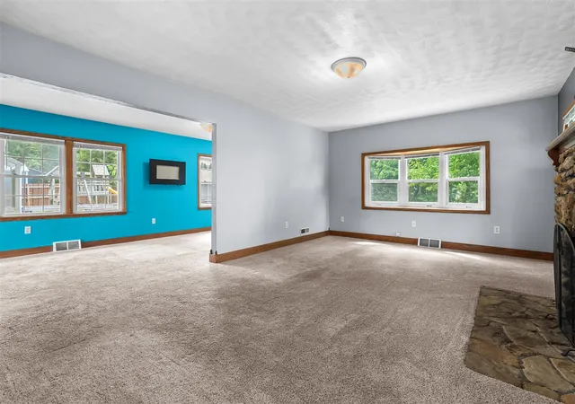 Photo 3 of Single family home for sale at 140 Wattles Rd, Battle Creek, MI 49014 | MLS# 70550359 | Listing updated on 2026-09-08