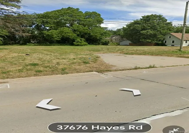 2nd image of 37676 Hayes, Clinton Township, MI 48038 | MLS# 60998379