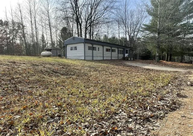 2nd image of 4979 21 Mile Rd, Marion, MI 49665 | MLS# 70543166