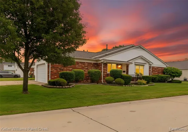 1st image of 31980 Mark Adam Lange #12, Warren, MI 48093 1279 | MLS# 61006442