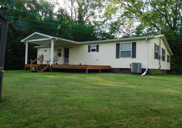 Homes for sale in Cassopolis, MI | 19278 Dutch Settlement St, Cassopolis, MI 49031 | MLS# 70544555