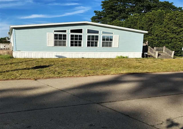 4th image of 4211 Squaw Creek Trl, Muskegon, MI 49442 | MLS# 70537307