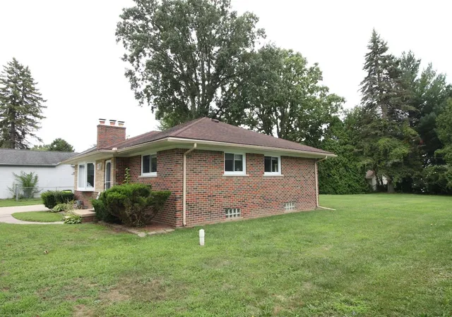 Photo 64 of Single family home for sale at 23348 Harvard Shore Dr, Clinton Township, MI 48035 | MLS# 50218346 | Listing updated on 2026-09-02