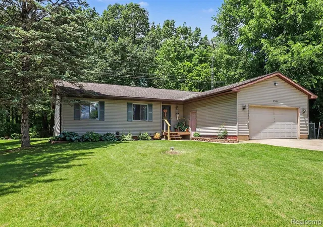Homes for sale in Columbiaville, MI | 2905 German Rd, Columbiaville, MI 48421 | MLS# 61004905