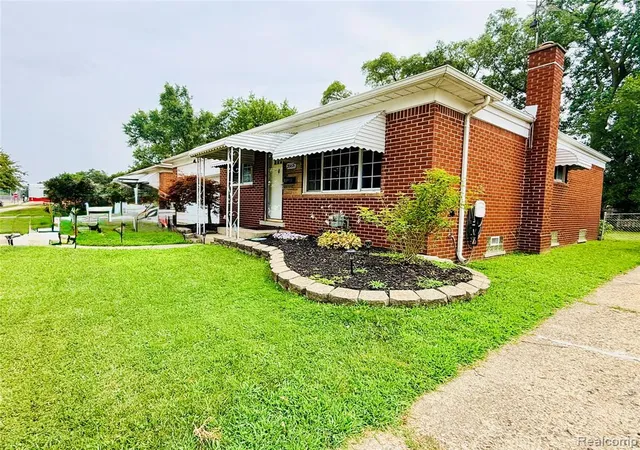 Photo 1 of Single family home for sale at 26676 Richard Dr, Warren, MI 48089 3513 | MLS# 60993585 | Listing updated on 2026-09-12