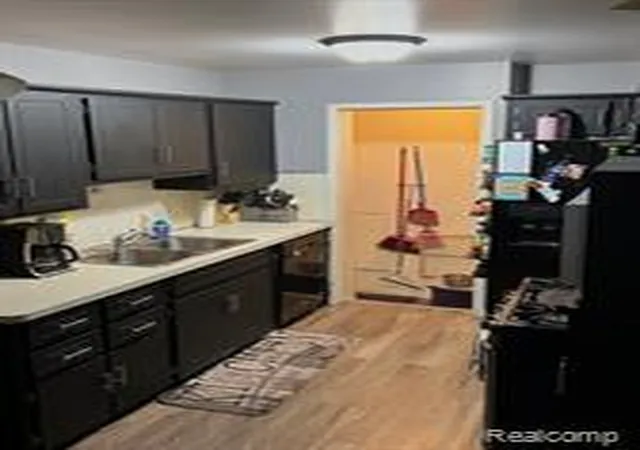 Homes for sale in Warren, MI | 26676 Richard Dr, Warren, MI 48089 | MLS# 60993585