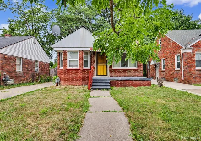 Photo 3 of Sale Pending at 7611 Penrod St, Detroit, MI 48228 3457 | MLS# 61021870 | Listing updated on 2026-08-25