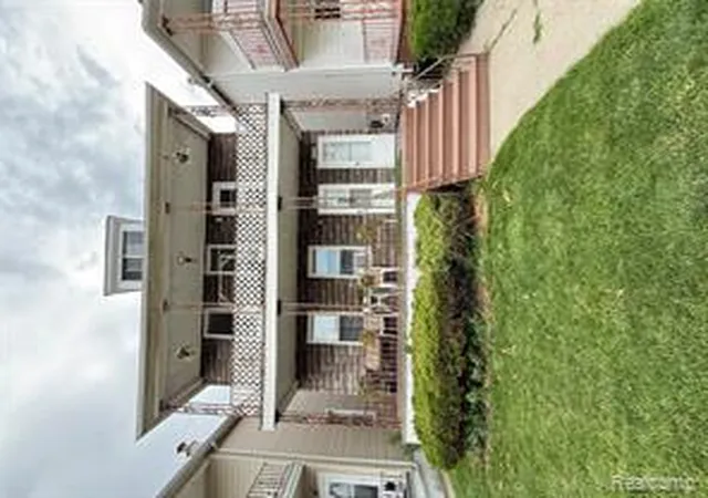 1st image of 11375 Moran St, Hamtramck, MI 48212 | MLS# 61009934