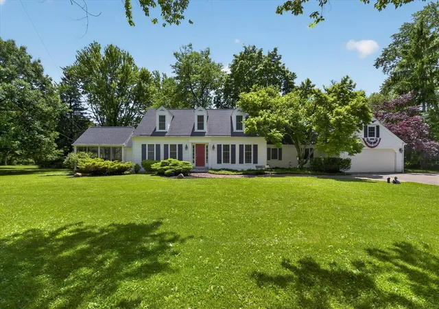 Photo 3 of Sale Pending at 48377 Gyde Rd, Canton, MI 48187 | MLS# 70539228 | Listing updated on 2026-08-28