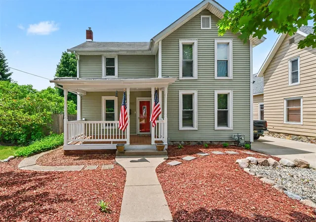 Homes for sale in Belding, MI | 311 S Bridge St, Belding, MI 48809 | MLS# 70539681