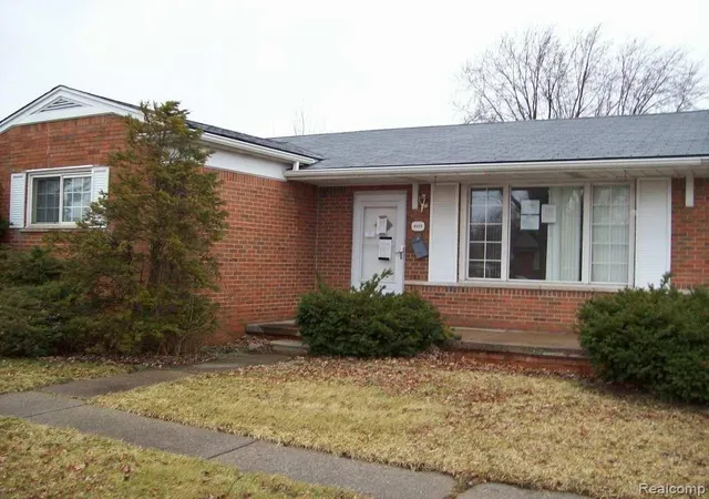 1st image of 8363 Darlene St, Warren, MI 48093 | MLS# 20532641